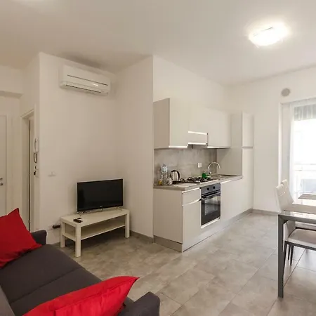 Residenza Irnerio Appartement *